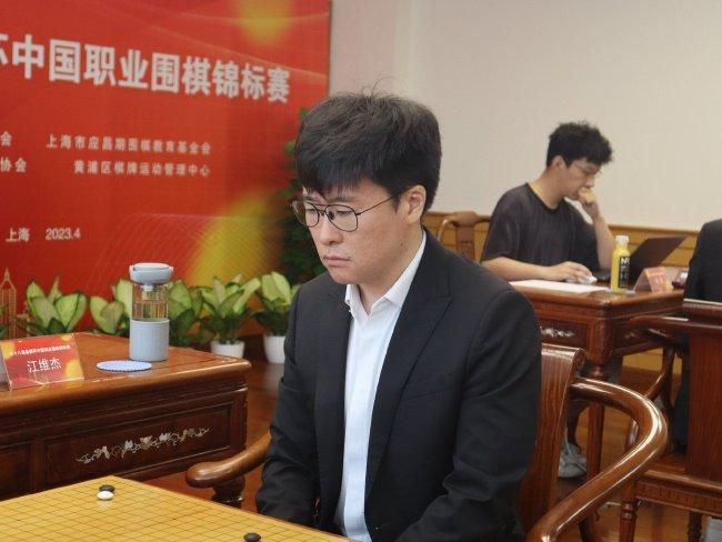 伊人久久亚洲精品